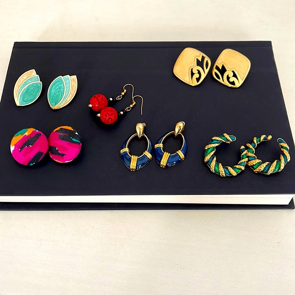 6 pairs of Vintage chunky earrings from the 60s 70s & 80s